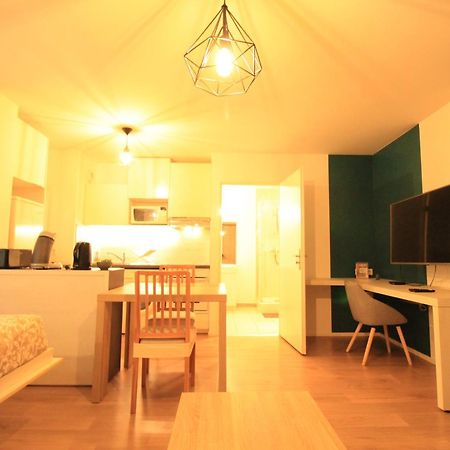 Disponible - Appartement Entier Neuf - 8Mn A Pied Rer C Paris, Parking Rue Gratuit, En Face Hopital D'Arpajon, Balcon Prive, Matelas Bultex 160X200, Ascenseur, Acces Pmr, Centre Ville A Pied エクステリア 写真