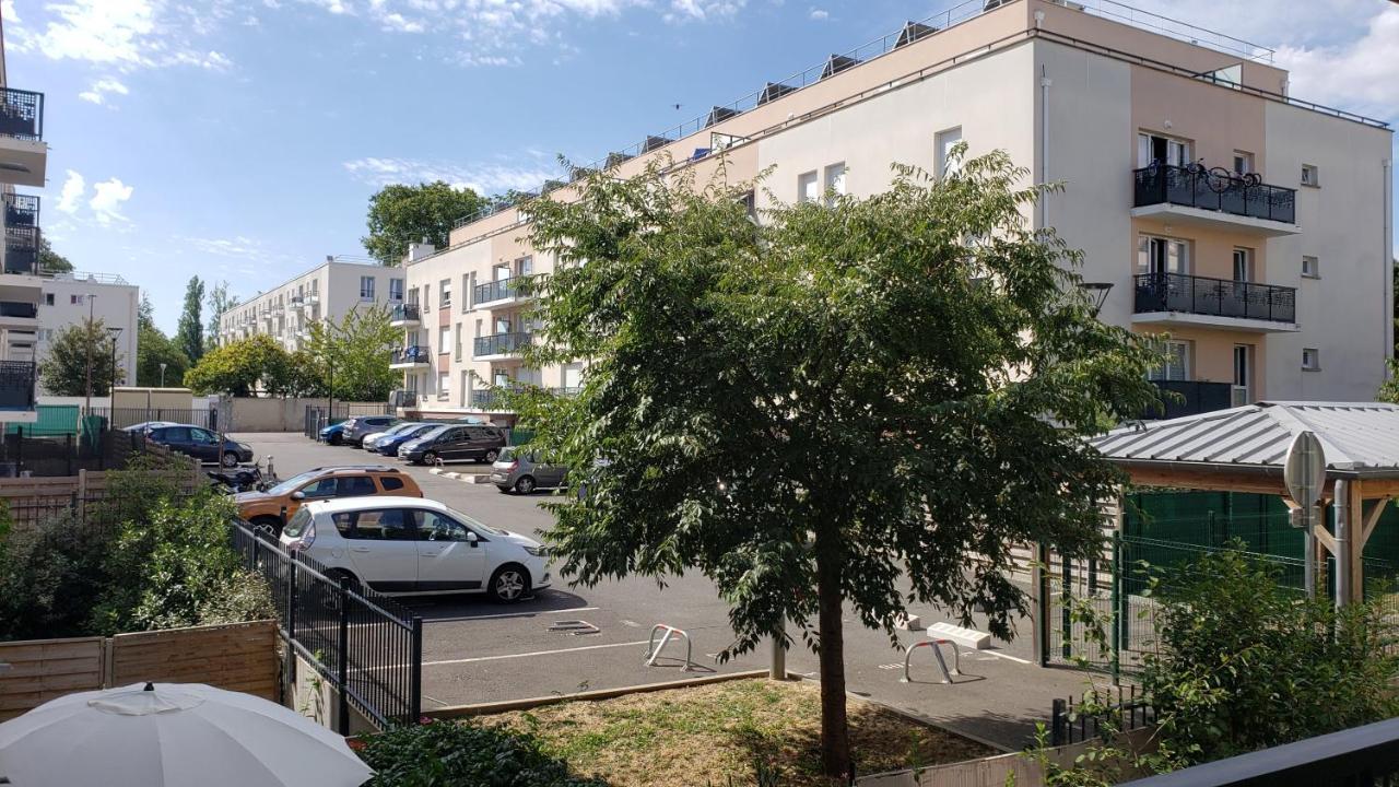 Disponible - Appartement Entier Neuf - 8Mn A Pied Rer C Paris, Parking Rue Gratuit, En Face Hopital D'Arpajon, Balcon Prive, Matelas Bultex 160X200, Ascenseur, Acces Pmr, Centre Ville A Pied エクステリア 写真