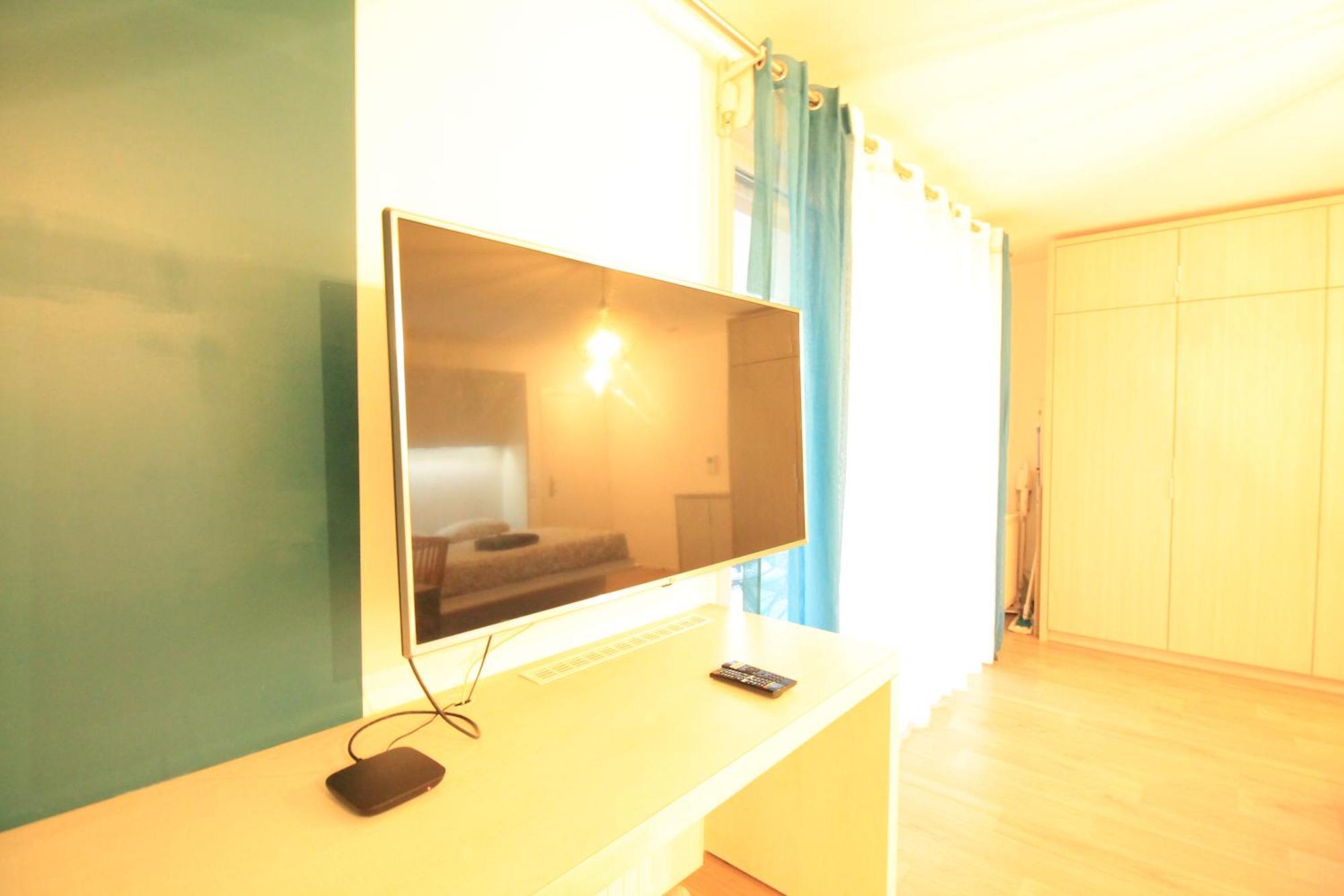 Disponible - Appartement Entier Neuf - 8Mn A Pied Rer C Paris, Parking Rue Gratuit, En Face Hopital D'Arpajon, Balcon Prive, Matelas Bultex 160X200, Ascenseur, Acces Pmr, Centre Ville A Pied エクステリア 写真