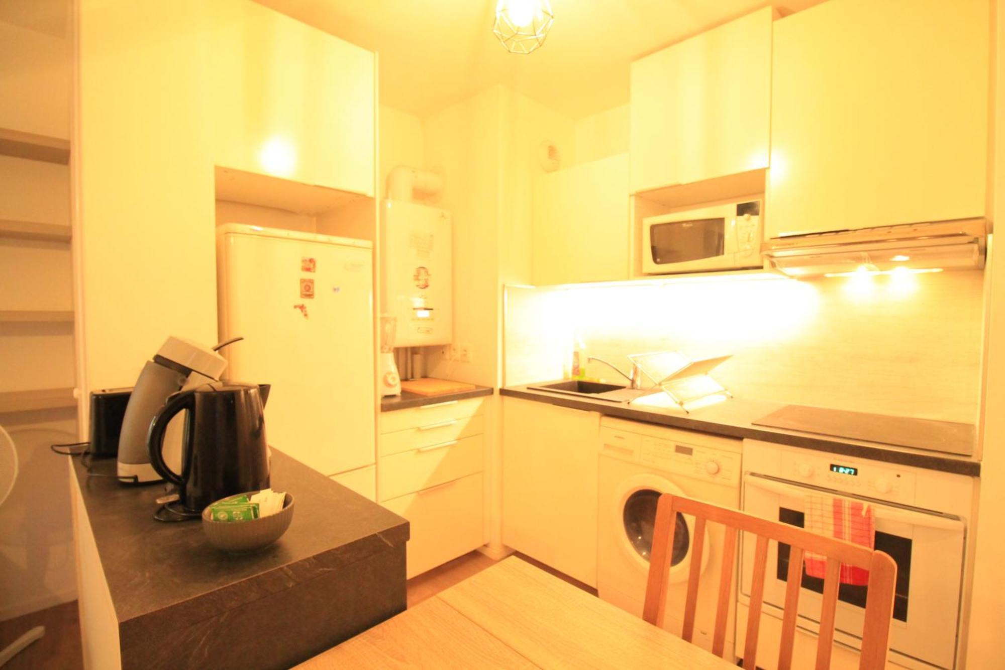Disponible - Appartement Entier Neuf - 8Mn A Pied Rer C Paris, Parking Rue Gratuit, En Face Hopital D'Arpajon, Balcon Prive, Matelas Bultex 160X200, Ascenseur, Acces Pmr, Centre Ville A Pied エクステリア 写真